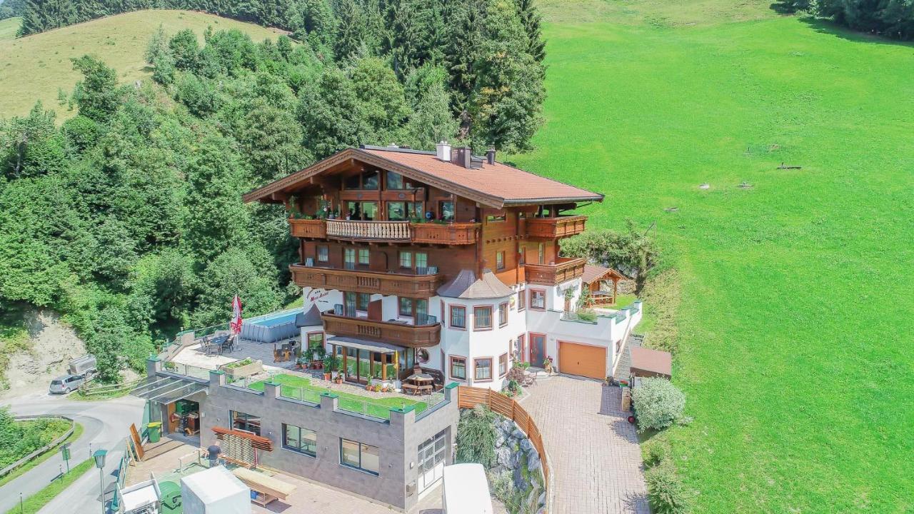 Appartement-Gaestehaus Marie Anderl Saalbach-Hinterglemm Esterno foto